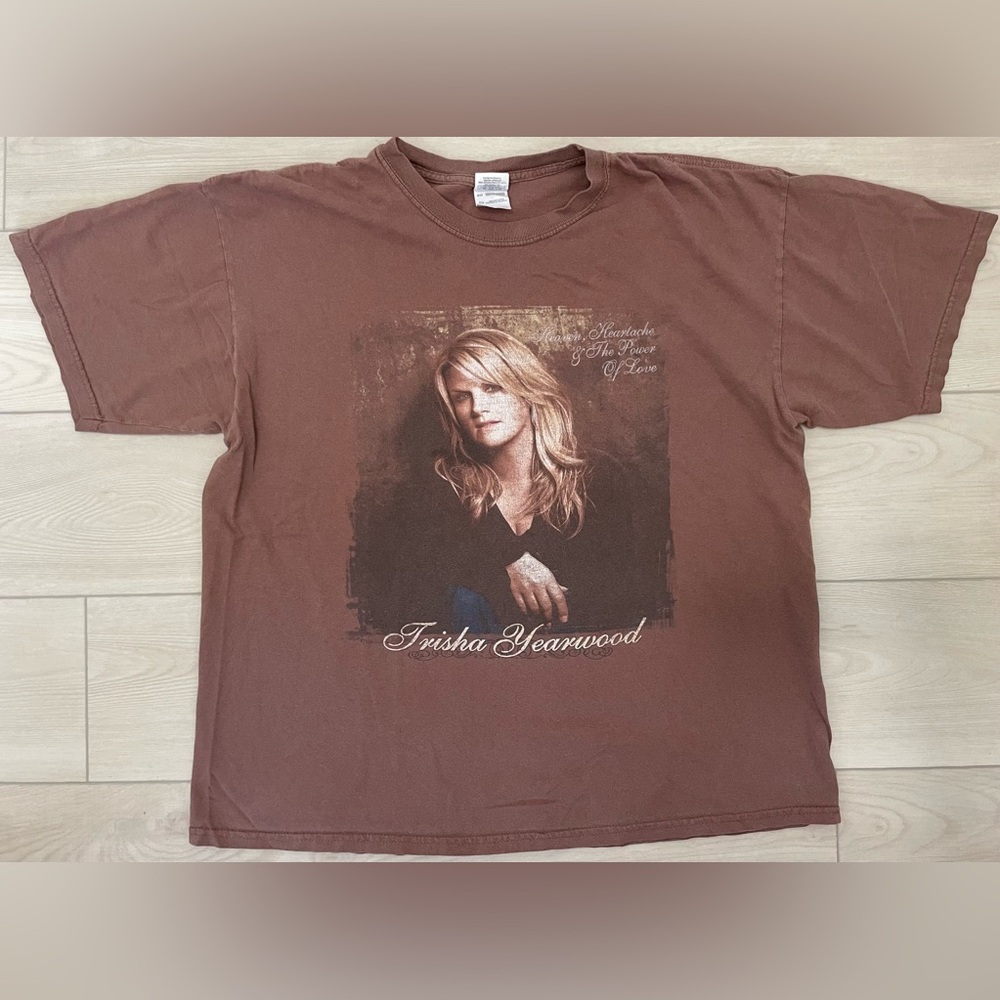 Trisha Yearwood Graphic Tour Tee